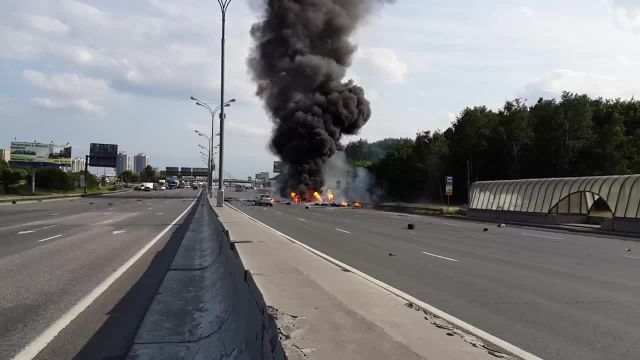 Accidente Masivo Camión de Gas en Rusia